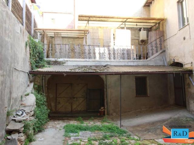 Appartamento in vendita a Colle di Val d'Elsa, Siena