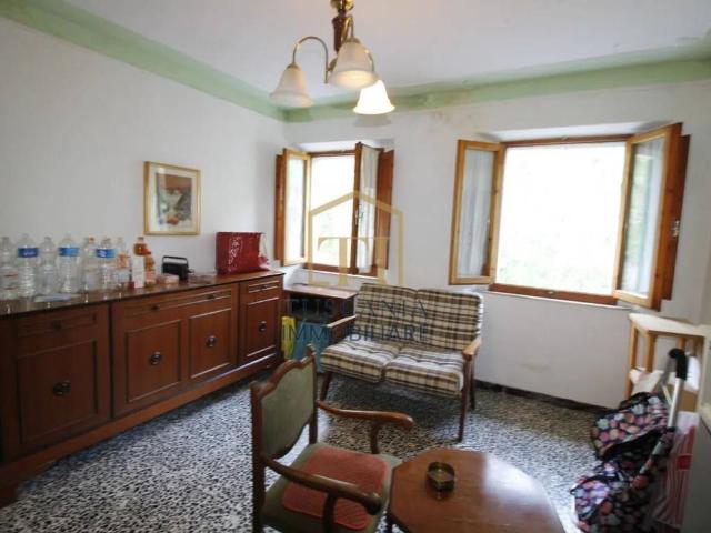 Appartamento in vendita a Colle Di Val D'elsa, Toscana