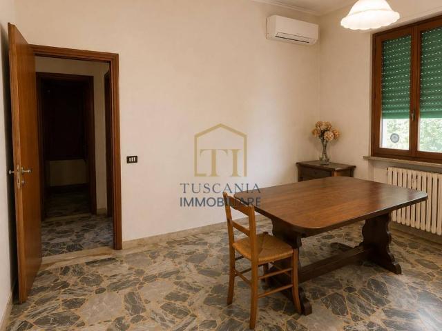 Appartamento in vendita a Campolungo, Colle Di Val D'elsa