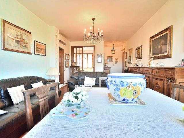 Appartamento in vendita a Campolungo, Colle Di Val D'elsa