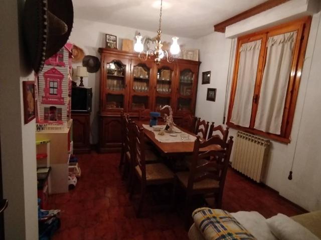 Appartamento in vendita a Colle Di Val D'elsa, Siena