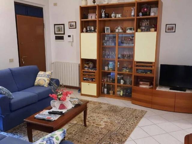Appartamento in vendita a Campolungo, Colle Di Val D'elsa