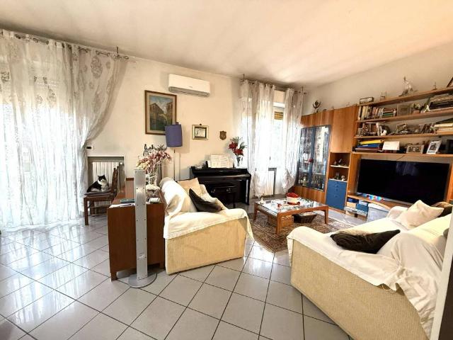 Appartamento in vendita a Campolungo, Colle Di Val D'elsa