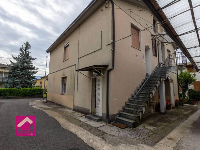 Appartamento in vendita a Collebeato, Lombardia