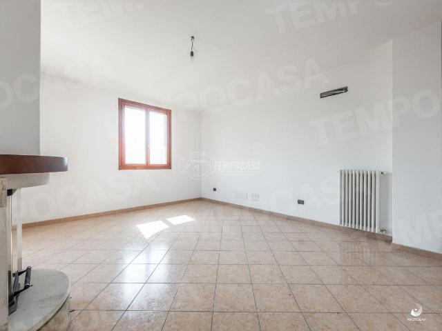 Appartamento in vendita a Collecchio, Reggio Emilia
