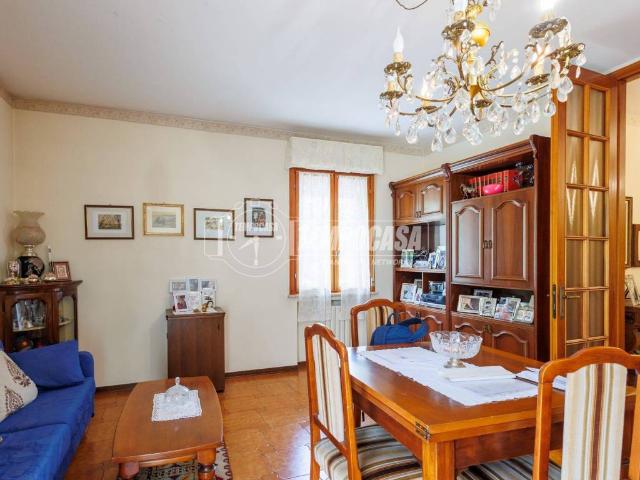 Appartamento in vendita a Collecchio, Reggio Emilia