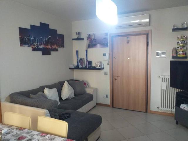 Appartamento in vendita a Collecchio, Reggio Emilia