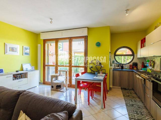 Appartamento in vendita a Collecchio, Reggio Emilia