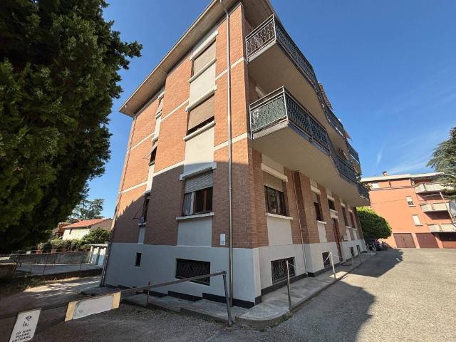 Appartamento in vendita a Collecchio, Reggio Emilia