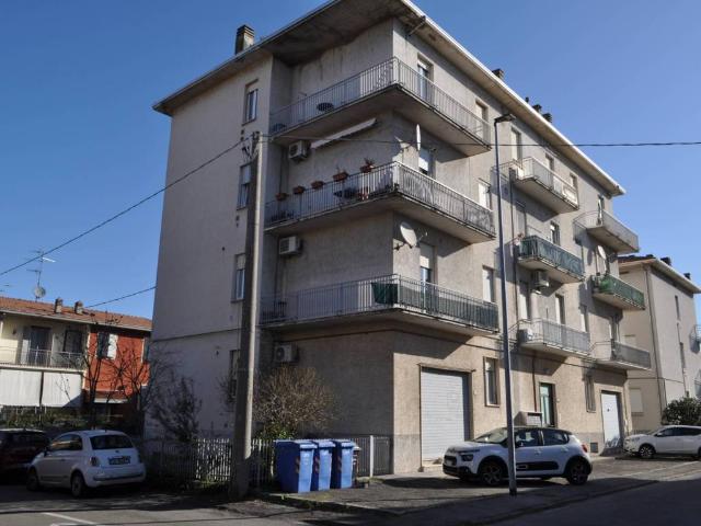 Appartamento in vendita a Collecchio, Reggio Emilia