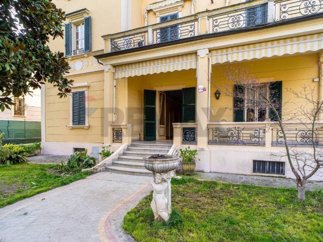 Appartamento in vendita a Collecchio, Reggio Emilia