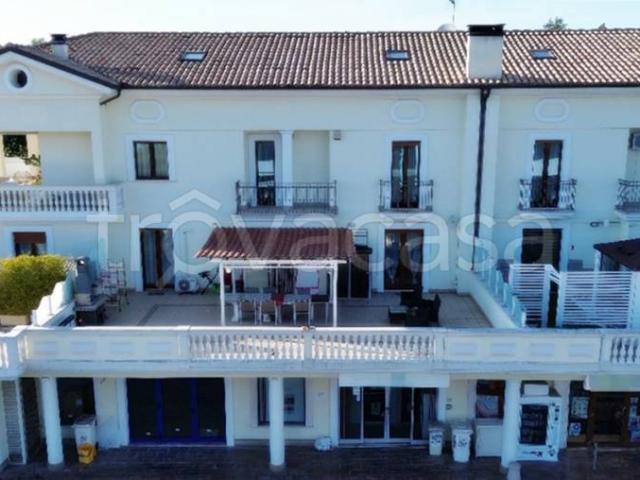 Appartamento in vendita a Collecorvino, Abruzzo
