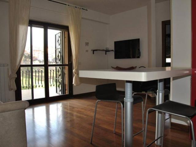 Appartamento in vendita a Colle Sant'Antonino, Roma Capitale