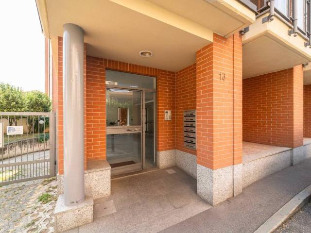 Appartamento in vendita a Leumann, Piemonte