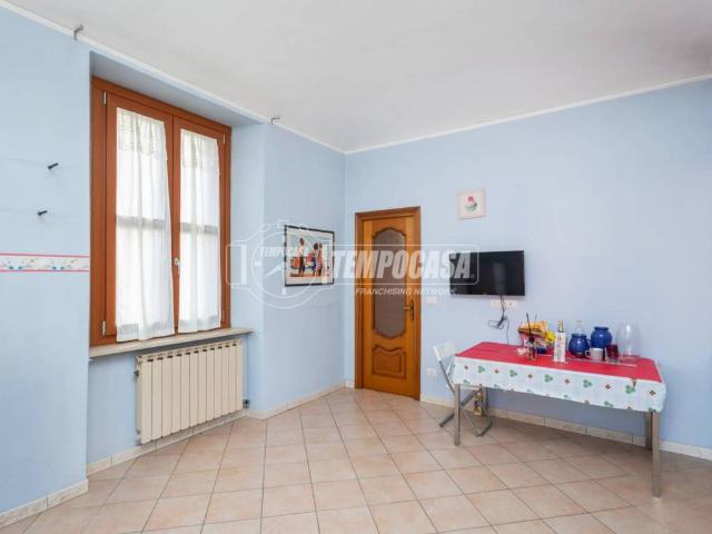 Appartamento in vendita a Leumann, Piemonte
