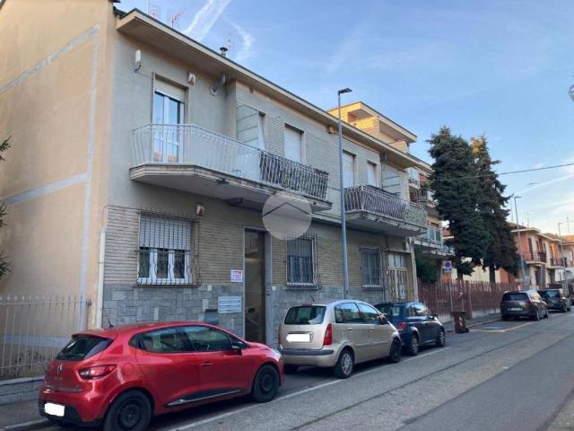 Appartamento in vendita a Leumann, Piemonte