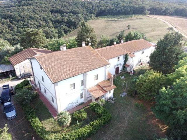 Appartamento in vendita a Collesalvetti, Livorno