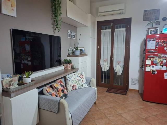 Appartamento in vendita a Collesalvetti, Toscana