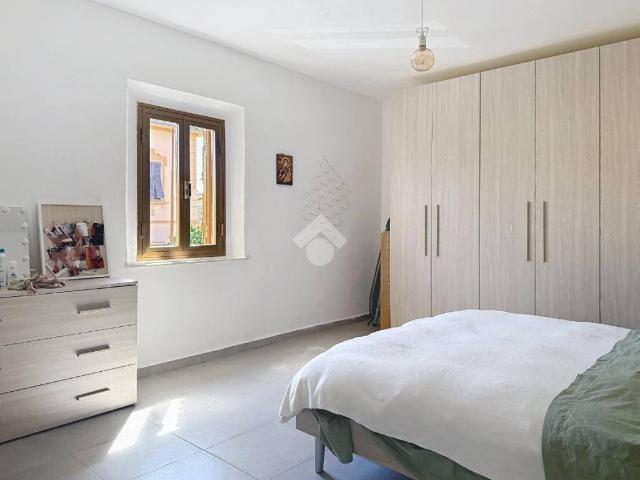 Appartamento in vendita a Collesalvetti, Toscana