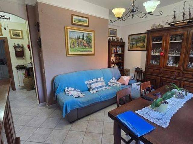 Appartamento in vendita a Collesalvetti, Toscana