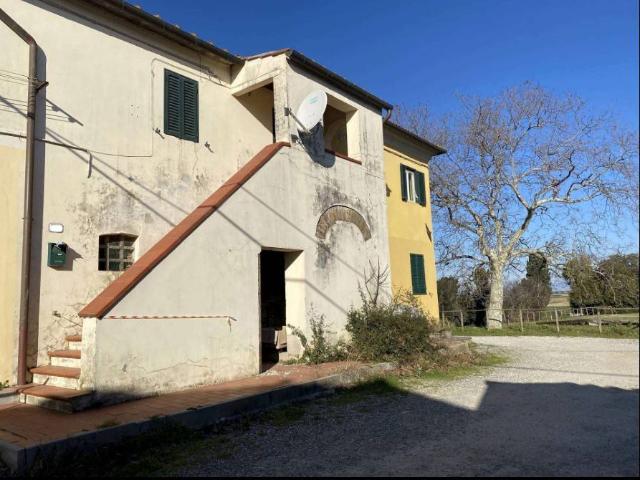 Appartamento in vendita a Collesalvetti, Toscana