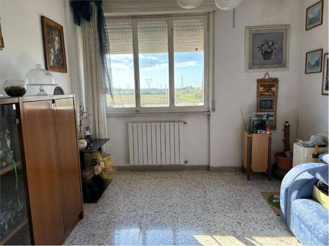 Appartamento in vendita a Collesalvetti, Toscana