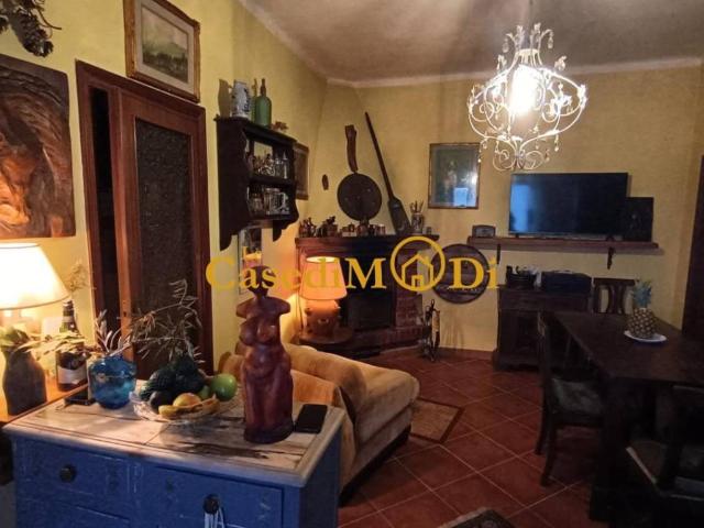 Appartamento in vendita a Colognole, Collesalvetti