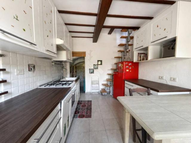 Appartamento in vendita a Pietreto, Collesalvetti