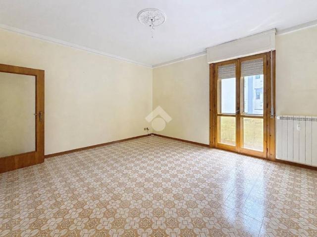 Appartamento in vendita a Collesalvetti, Toscana