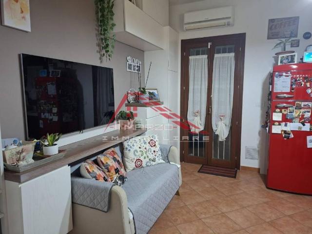 Appartamento in vendita a Collesalvetti, Toscana
