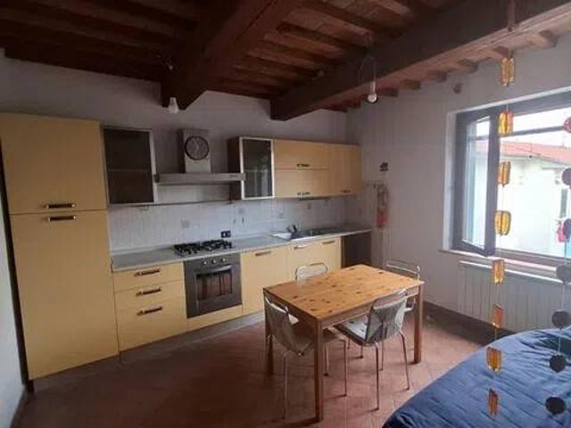 Appartamento in vendita a Collesalvetti, Livorno