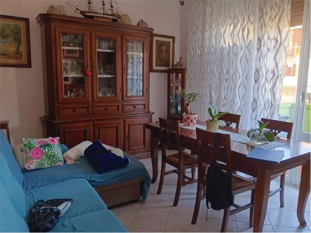 Appartamento in vendita a Collesalvetti, Toscana