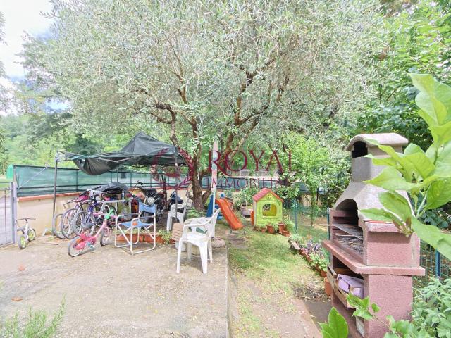 Appartamento in vendita a Collesalvetti, Toscana