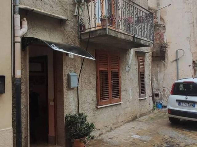 Appartamento in vendita a Collesano, Sicilia