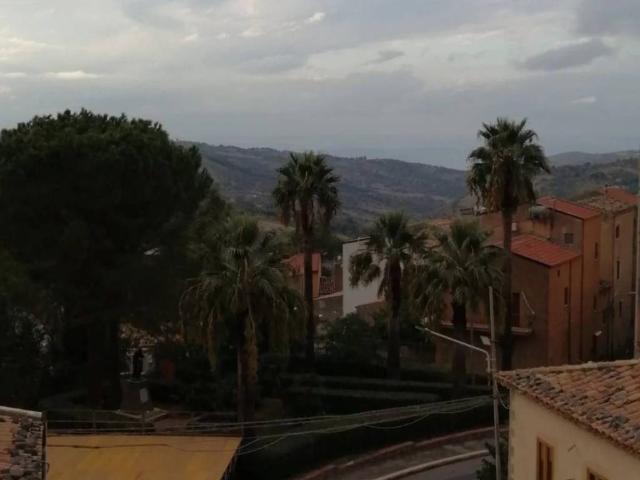 Appartamento in vendita a Collesano, Sicilia