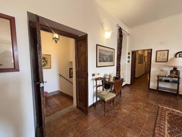 Appartamento in vendita a Collevecchio, Lazio