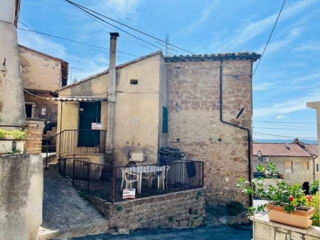 Appartamento in vendita a Collevecchio, Lazio