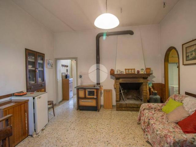 Appartamento in vendita a Collevecchio, Lazio