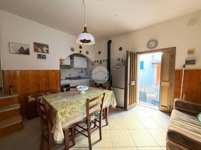 Appartamento in vendita a Collevecchio, Rieti