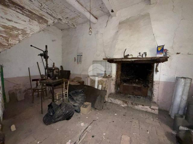 Appartamento in vendita a Collevecchio, Lazio