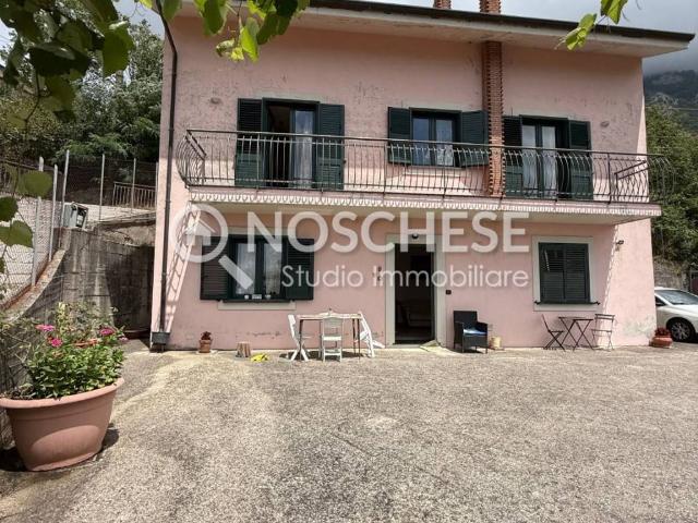 Appartamento in vendita a Colliano, Campania