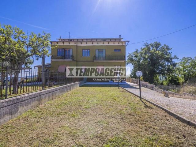Appartamento in vendita a Marche, Macerata