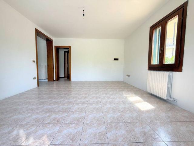 Appartamento in vendita a Cologna Veneta, Veneto