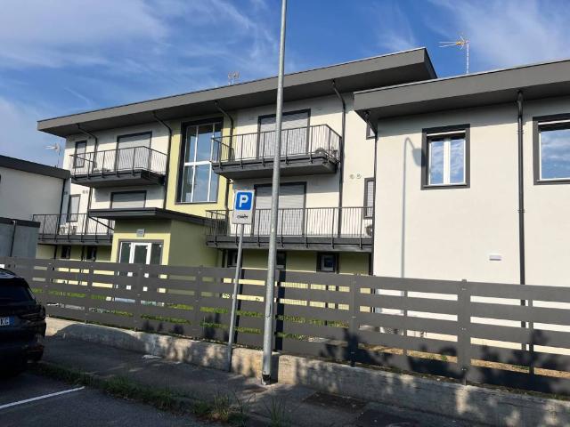 Appartamento in vendita a Cologno Al Serio, Lombardia
