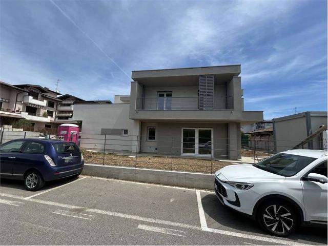 Appartamento in vendita a Cologno Al Serio, Lombardia