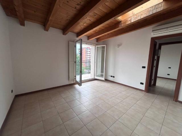 Appartamento in vendita a San Giuliano Monzese, Cologno Monzese