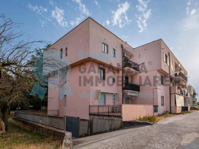 Appartamento in vendita a Colognola Ai Colli, Veneto
