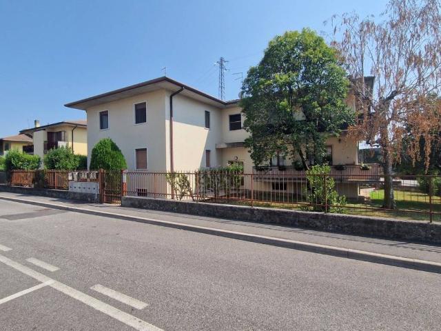 Appartamento in vendita a Colognola Ai Colli, Veneto