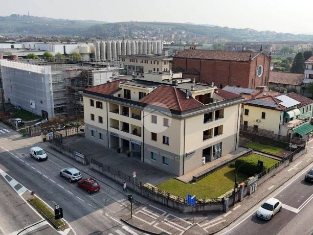 Appartamento in vendita a Caldiero, Veneto