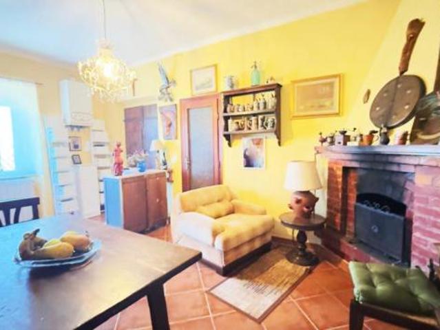 Appartamento in vendita a Collesalvetti, Livorno